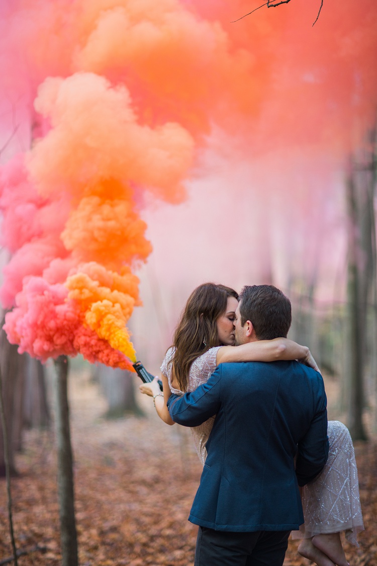 Smoke Bomb: La nuova tendenza dei fumogeni da matrimonio